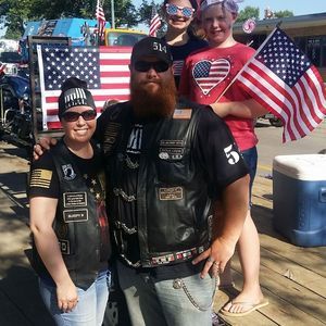 Meet your Posher, Derek